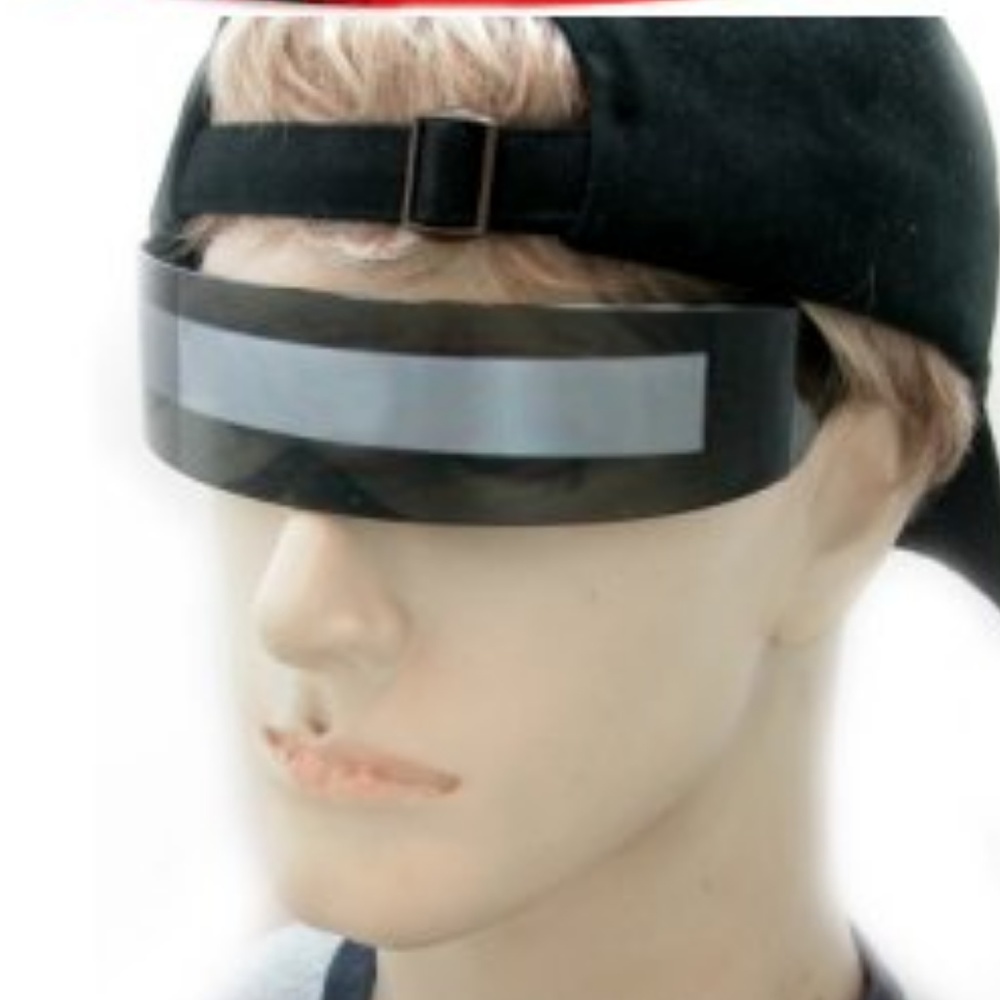 WRAP AROUND BLACK AND SILVER MIRROR GLASSES NEW